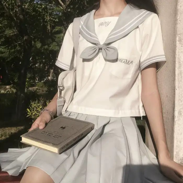七个秘书